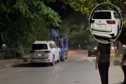 ধানমন্ডির রাস্তায় দুই কোটি টাকার ল্যান্ড ক্রুজার ফেলে গেল কে?