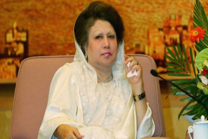 ১৭ বছর পর খালেদা জিয়ার ব্যাংক হিসাব সচল