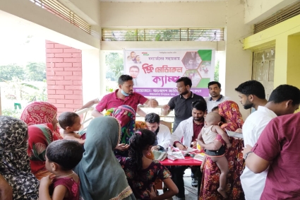 কমলনগরে বন্যার্তদের চিকিৎসায়  ছাত্রদলের মেডিকেল ক্যাম্প