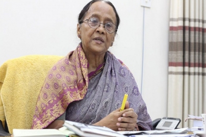 বাংলা একাডেমির সভাপতি সেলিনা হোসেনের পদত্যাগ