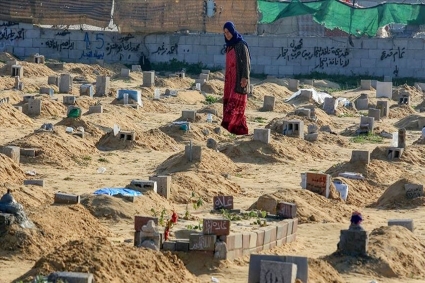ইসরায়েলের অভিযান : গাজায় নিহতের সংখ্যা ছাড়াল ৪৪ হাজার