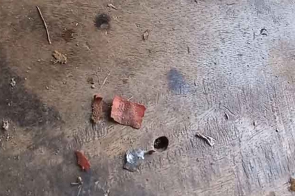 চাঁপাইনবাবগঞ্জে রোদে শুকাতে দেওয়া’ ককটেল বিস্ফোরণে যুবক আহত