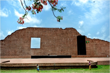 শ্রেষ্ঠ সন্তানদের শ্রদ্ধাভরে স্মরণ করবে জাতি