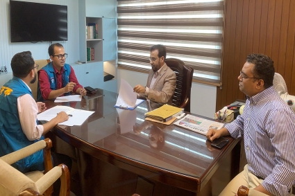 ছদ্মবেশে তেজগাঁও রেজিস্ট্রেশন ও ভূমি অফিসে দুদকের অভিযান 