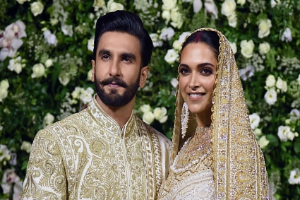 মেয়ের মুখ না দেখানোর অনুরোধ রণবীর-দীপিকার