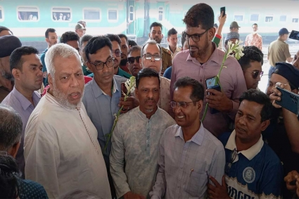 রেলওয়ের লোকসানের বড় কারণ দুর্নীতি ও অপচয় : রেলপথ উপদেষ্টা