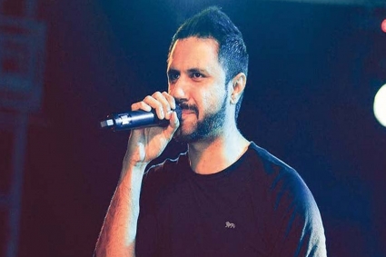 ঢাকার মঞ্চ মাতানো হলো না পাকিস্তানি শিল্পীর, আয়োজক লাপাত্তা