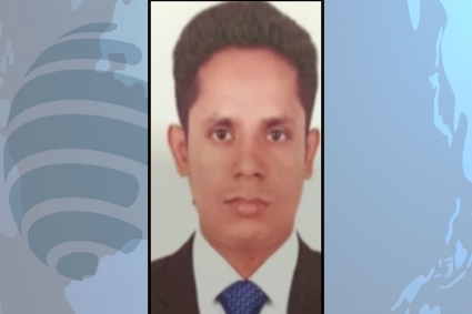 চাঁদপুরে ব্যাংক কর্মকর্তার ঝুলন্ত মরদেহ চিরকুটে লেখা ‘জাভেদ ভাইকে মাফ করে দিলাম