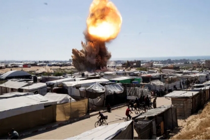 গাজায় নিহত ৫২, হামলা আরও জোরদারের নির্দেশ নেতানিয়াহুর