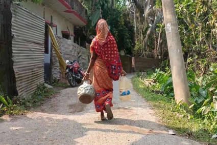 ‎পিরোজপুরে বিশুদ্ধ পানির তীব্র সংকট, ভোগান্তিতে ২ লক্ষাধিক মানুষ