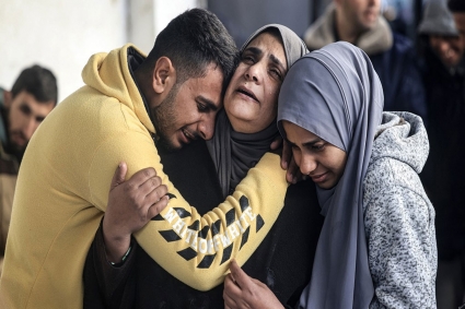 গাজায় ইসরায়েলি বর্বরতা চলছেই, নিহত আরও ৪০ ফিলিস্তিনি