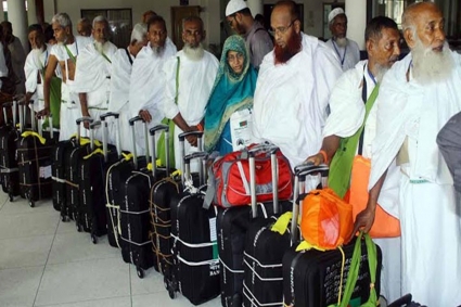 সৌদি পৌঁছেছেন ৩৭৮৩০ হজযাত্রী, এখনও ভিসা হয়নি ৯২৩ জনের