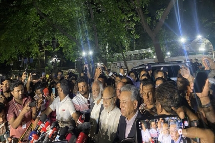 বিতর্কিতদের বাদ দিয়ে উপদেষ্টা পরিষদ পুনর্গঠনের দাবি জানিয়েছে বিএনপি