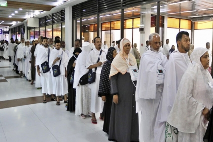 সৌদি পৌঁছেছেন ৫৯ হাজার ১০১ হজযাত্রী, শতভাগ ভিসা ইস্যু