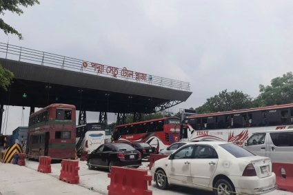 ঢাকা-মাওয়া এক্সপ্রেসওয়েতে গাড়ির চাপ নেই