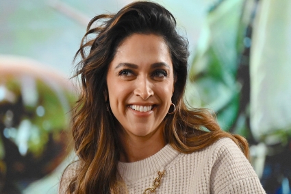 দীপিকার ভেল্কি, বড় চমক দেখিয়ে ৮০০ কোটির ছবিতে নায়িকা