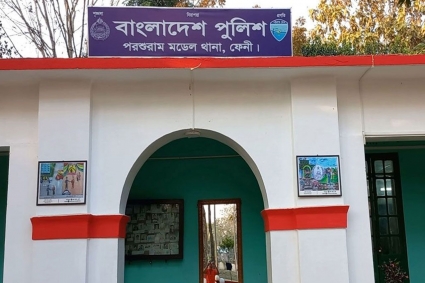 প্রতিবেশীর ফ্রিজ মেরামত করতে গিয়ে বিদ্যুৎস্পৃষ্টে যুবকের মৃত্যু