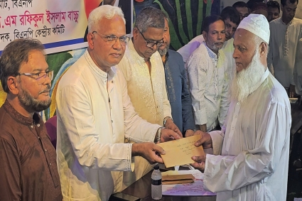 ড. ইউনূস-তারেক রহমানের বৈঠকে নির্বাচন নিয়ে সংশয় কেটে যাবে