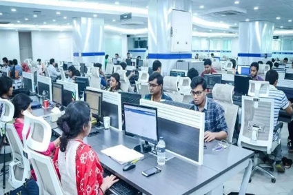 টানা ১০ দিন ছুটি শেষে অফিস-আদালত খুলছে আজ