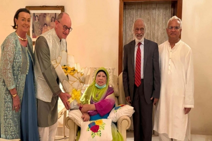 খালেদা জিয়ার সঙ্গে বিদায়ী জার্মান রাষ্ট্রদূতের সাক্ষাৎ