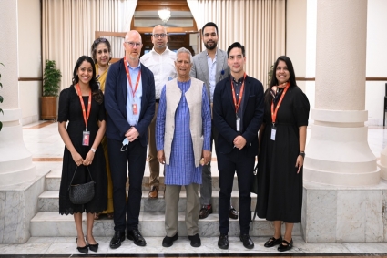 বিভ্রান্তিকর তথ্য মোকাবিলায় কার্যকর পদক্ষেপ খুঁজুন, মেটাকে ড. ইউনূস