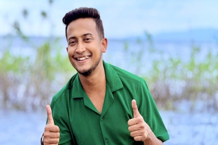 ১৭ থেকে ২৫ এই জার্নিটা বেশ চ্যালেঞ্জিং ছিল : তাশরীফ খান