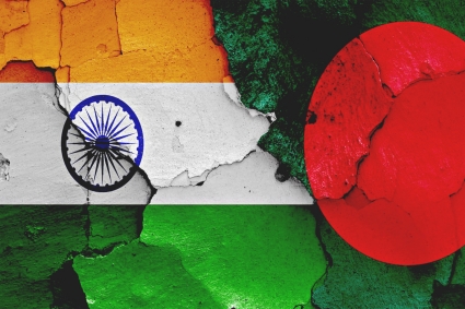 বাংলাদেশ থেকে কাপড়-পাট-সুতার পণ্য আমদানিতে নিষেধাজ্ঞা ভারতের