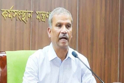 মালয়েশিয়ায় জঙ্গি সন্দেহে গ্রেপ্তার ৩ জন দেশে ফি‌রেছেন : আসিফ নজরুল