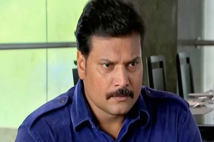 পরকীয়ায় সিআইডির দয়া, হয়েছেন সহ-অভিনেত্রীর সন্তানের বাবাও!