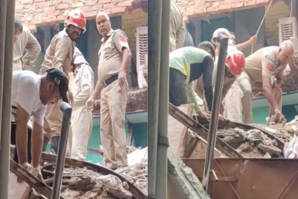 দিল্লিতে ধসে পড়ল চারতলা ভবন, বহু মানুষ আটকে পড়ার শঙ্কা