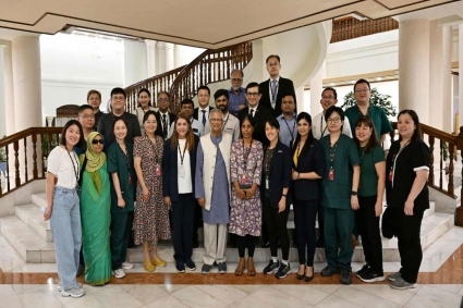 বিদেশি মেডিকেল টিমের প্রতি প্রধান উপদেষ্টার কৃতজ্ঞতা প্রকাশ