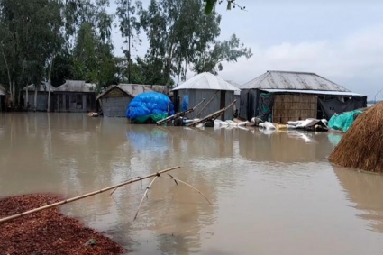 লালমনিরহাটে হাজারো পরিবার পানিবন্দি
