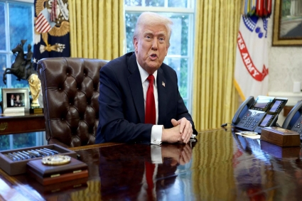 বিশ্বের বিভিন্ন দেশের ওপর নতুন করে শুল্ক বসালেন ট্রাম্প