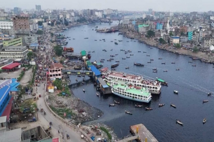 বুড়িগঙ্গা থেকে নারী-শিশুসহ ৪ জনের মরদেহ উদ্ধার