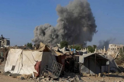 গাজা নগরীতে ইসরায়েলের ভয়াবহ বোমাবর্ষণ, নিহত কমপক্ষে ৬১