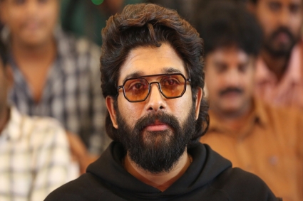 বেআইনি কাজের অভিযোগ আল্লু অর্জুনের বিরুদ্ধে