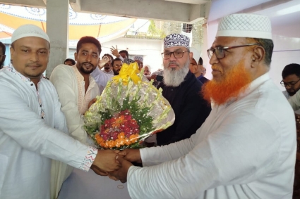 পিরোজপুরে জামায়াতে যোগ দিলেন বিএনপি ও জাতীয় পা‌র্টির প্রায় ৫০ নেতাকর্মী