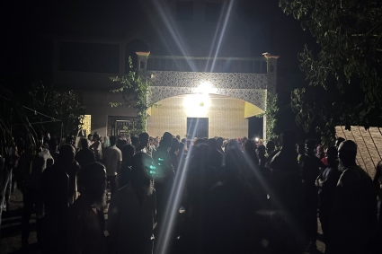 এক ঘরে শিশুর রক্তাক্ত মরদেহ, আরেক ঘরে ঝুলছিলেন অন্তঃসত্ত্বা মা