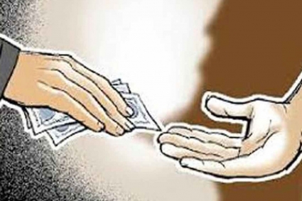 ঘুষ গ্রহণের ভিডিও দেখিয়ে চাঁদাবাজি, ছাত্রদল-জামায়াত মুখোমুখি