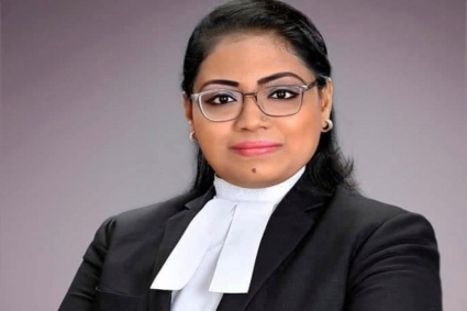 আড়ংয়ে কাগজের শপিং ব্যাগের দাম নেওয়া বন্ধে লিগ্যাল নোটিশ