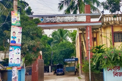 মণ্ডপে কাজ করতে গিয়ে বিদ্যুতায়িত হয়ে শ্রমিকের মৃত্যু