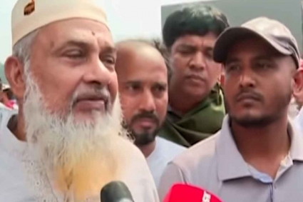 জুলাই সনদ স্বাক্ষর করলেন প্রধান উপদেষ্টা ও রাজনৈতিক নেতারা