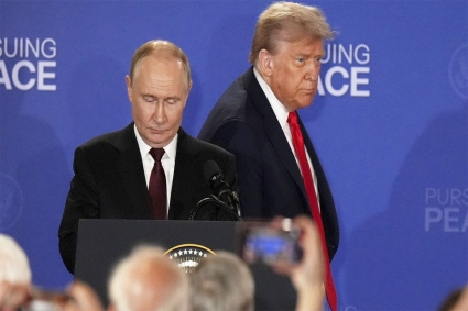 আপাতত হচ্ছে না ট্রাম্প-পুতিনের নির্ধারিত বৈঠক