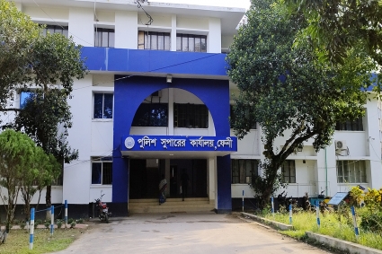 ফেনীতে পুলিশের বিশেষ অভিযানে ৩ দিনে গ্রেপ্তার ৬০