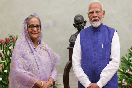 হাসিনার মৃত্যুদণ্ড কেন ভারতকে জটিল পরিস্থিতিতে ফেলেছে?