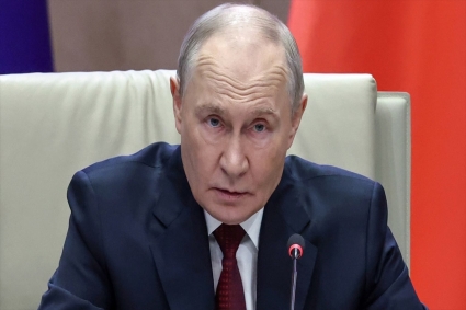 ইউক্রেনকে সমুদ্র থেকে বিচ্ছিন্ন করে দেওয়ার হুমকি পুতিনের