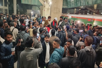 ‘তারেক রহমান বীরের বেশে, আসছে ফিরে বাংলাদেশে’ স্লোগানে মুখরিত সিলেট