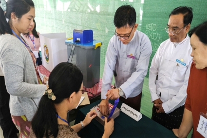 ৫ বছর পর জাতীয় নির্বাচনের ভোটগ্রহণ শুরু জান্তাশাসিত মিয়ানমারে