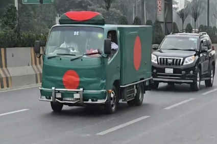 এভারকেয়ার থেকে খালেদা জিয়ার মরদেহ নেওয়া হচ্ছে ফিরোজায়