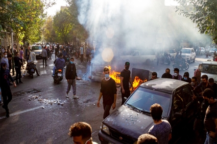  ইরানে বিক্ষোভ : ‘জনশৃঙ্খলা বিঘ্নিত করায়’ গ্রেপ্তার ৩০
